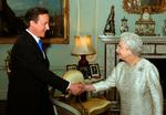 Den konservative leder David Cameron er den yngste britiske premierminister i næsten 200 år. 