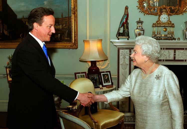 Den konservative leder David Cameron er den yngste britiske premierminister i næsten 200 år. 