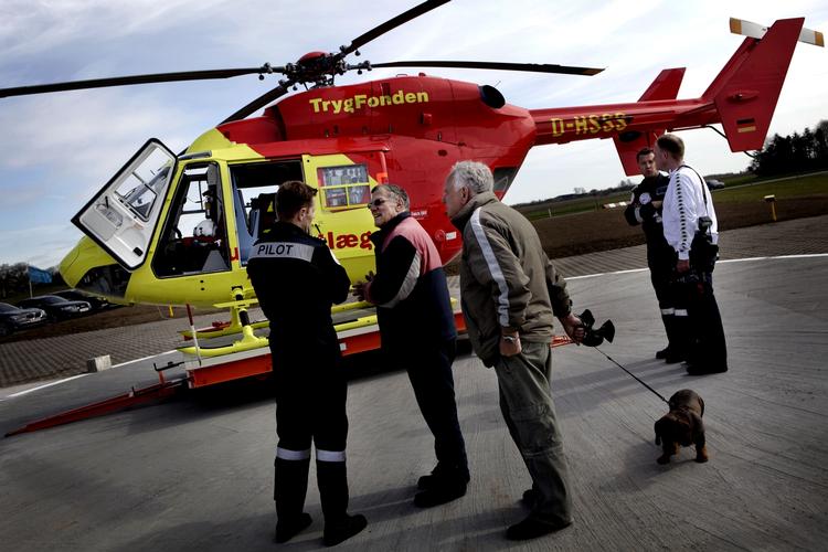 Standet. Akutlægehelikopteren har måtte droppe at gå i luften to dage på grund af dårlig sigtbarhed. 