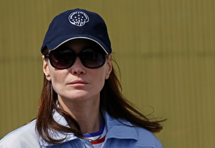 Bruni-Sarkozy. Den 42-årige sanger og førstedame indleder til sommer indspilningerne til Woody Allens næste filmprojekt. 