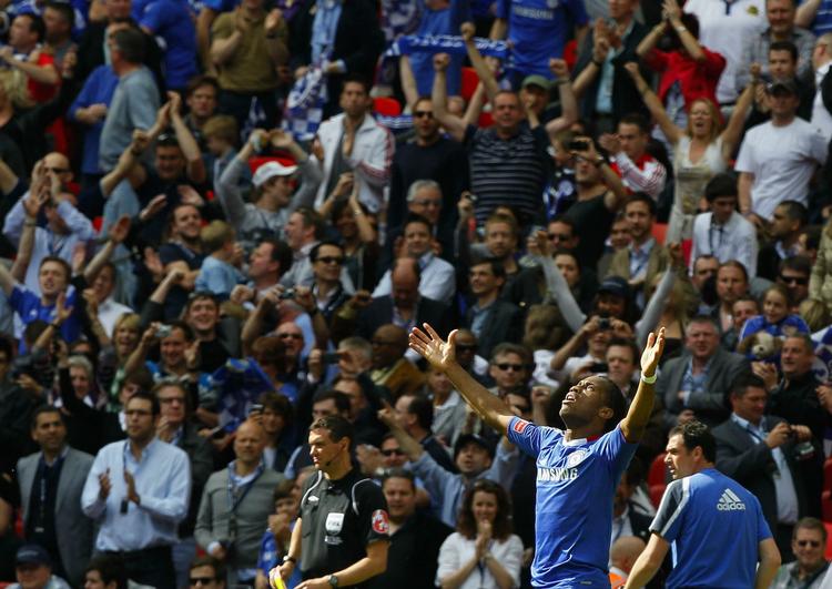 MATCHVINDER. Didier Drogba var den eneste, der formåede at score i dagens FA Cup-finale. 