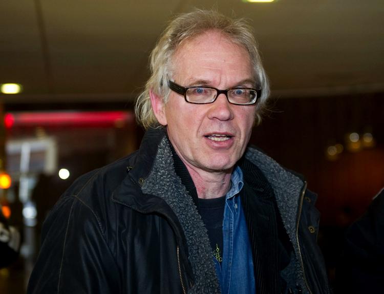 Overfald. »Jeg blev ramt i brystet og fik ødelagt mine briller«, siger Vilks til den svenske avis Aftonbladet. Arkivfoto 