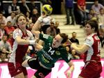 Viborg HK's Kristine Lunde-Borgersen i scorerposition under kampen mod rumænske Oltchim Valcea. 