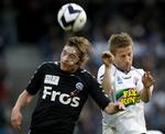 NEDRYKKER. Enten Olafur Skulason eller Martin Jørgensen kan risikere at slutte dagen som Superliganedrykker. Arkivfoto. 