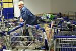 Når kunderne i netbutikken lader indkøbsvognen stå, er det ofte fordi fragten er for dyr. Men de fleste siger, at de skulle hen i slutningen af forløbet for at tjekke den samlede pris, inden de droppede købet. 
