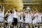 Favoritter. Intet tyder på, at FCK ikke kan hjemføre endnu en titel i 2011. 