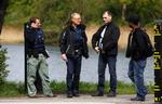 Overarbejde. Politiet har anholdt fire personer efter bankrøveri mod Jyske Bank på Amagerbrogade. 