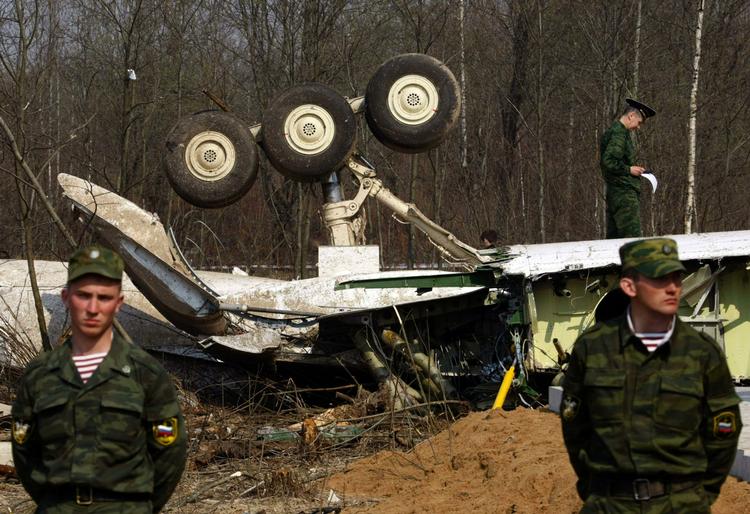 Dødsstyrt. Det polske præsidentfly styrtede ned i Smolensk i Rusland 10. april. 