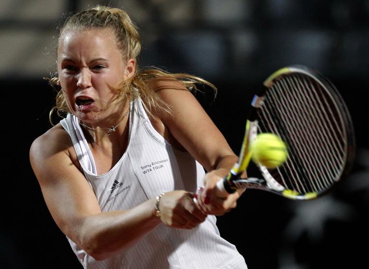 lappeløsninger. Det var ikke Caroline Wozniackis bedste kamp, da hun fik nedkæmpet slovenske Polona Hercog. Arkivfoto. 