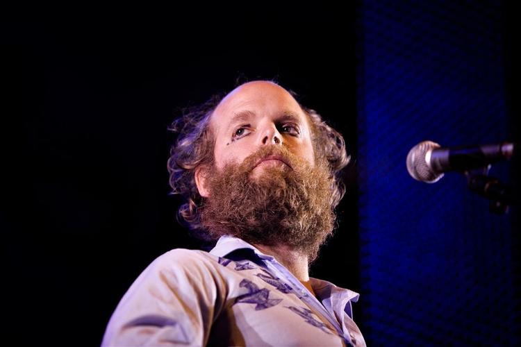 bessefar. Bonnie 'Prince' Billy ser noget ældre ud end sine 38 år, men manden bag skægget og skaldepanden afslører masser af ungdommelig vitalitet på nyt album. 