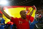 Sommerferie. Marcos Senna blev forbigået, da den spanske VM-trup blev udtaget. Træner Del Bosque har i Xabi Alonso og Sergio Busquets gode alternativer til den centrale plads ved siden af styrmanden Xavi. Arkivfoto. 