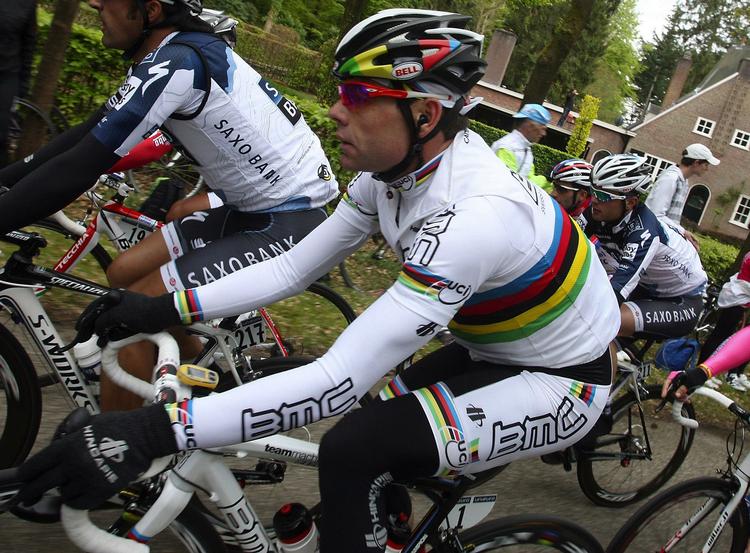 SLAGSBROR. Verdensmesteren Cadel Evans er en ilter herre, og det får han nu lov at bøde for. Arkivfoto. 
