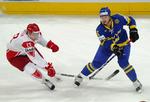 hjemmebane. Om seks år kan Morten Green (tv.) og Danmark få hjemmebane i VM-slutrunden. 
