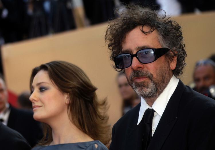 Formand Tim Burton ved siden af  Giovanna Mezzogiorno, der også har siddet med i juryen. 