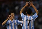 dOBBELT. Maxi Rodriguez (til venstre) jubler med Angel Di Maria. 