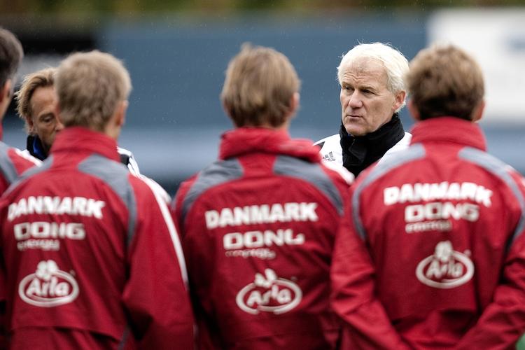 TRUSSEL. Det danske fodboldhold - her med landstræner Morten Olsen - var ifølge terrorsigtet i al-Qaedas søgelys op til VM i Sydafrika. Men terrororganisationen afviser nu at have haft planer om at dræbe danskere under sportsstævnet. 