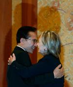 USA's udenrigsminister Hillary Clinton har netop holdt møde med den sydkoreanske præsident Lee Myung-bak. 