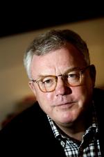 Gambling. De Radikale spillet højt spil, når de støtter regeringens og DF's dagpengereform, mener politisk kommentator Hans Engell. Arkivfoto. 