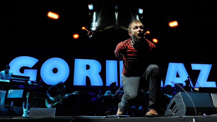 Damon Albarn og Gorillaz spiller - formentlig - torsdag på årets Roskilde Festival. 