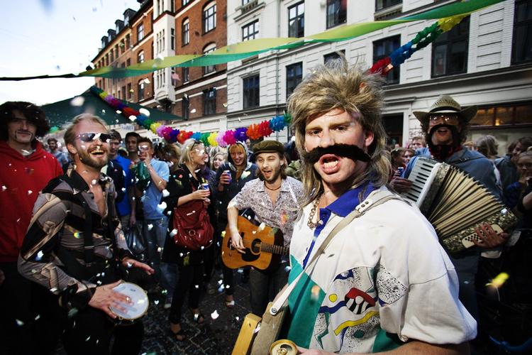 Distortion festivalen i forrige weekend er et godt eksempel på, at København rykker på sin helt egen måde, mener en læser. 