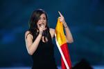 Vinder. Lena Meyer mødte kronprinsesse Mette-Marit efter finalen. Det var en komisk oplevelse, fortalte hun pressen efterfølgende. 