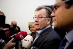 Topforhandlere. Det er mindre end en uge siden, at finansminister Claus Hjort Frederiksen, økonomi-minister Brian Mikkelsen og DF-leder Pia Kjærsgaard gav hinanden håndslag på den store spareplan. 