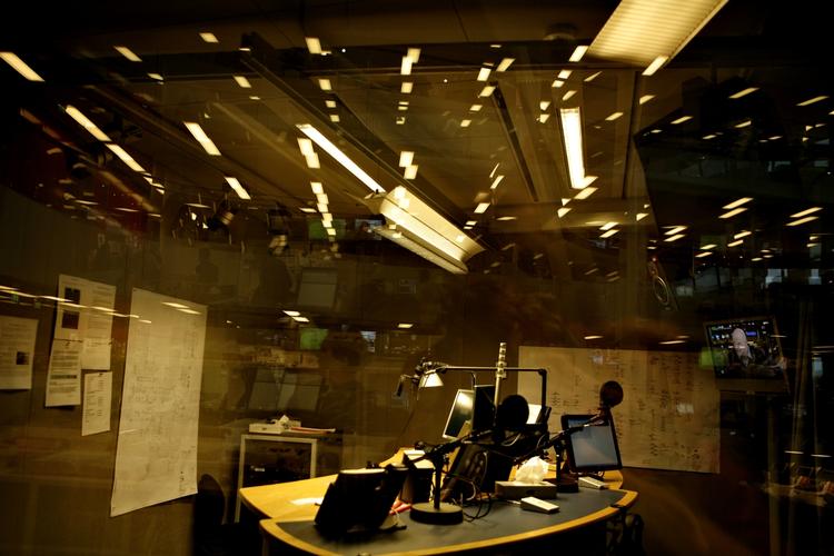 Kanal. DR skal lukke en radiokanal, men bestyrelsen er uenig om, det skal være P2 eller P3. 