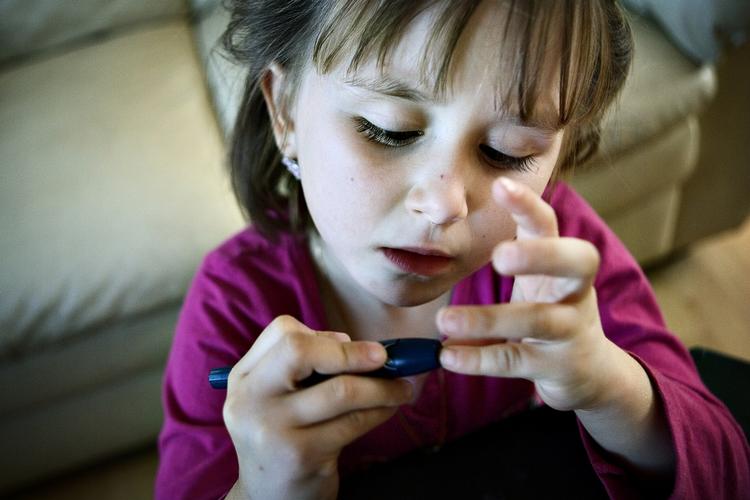 Six-year-old Trine from Slaaving has diabetes. Type-1 diabetes is out of control, according to the Danish Diabetes Association. 