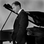 Jean-Yves Thibaudet er overlegen sammen med sine nye venner i Baltimores symfoniorkester. PR-foto 