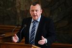debat. Statsminister Lars Løkke Rasmussen (V) på talerstolen i går under folketingets afslutningsdebat. 
