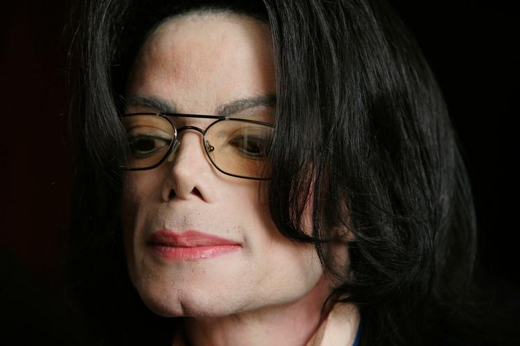 gensyn. Fans og andre nysgerrige får mulighed for et gensyn med Michael Jackson. Et Michael jackson-museum i Gary, Indiana, er på vej. Grunden er klar. 