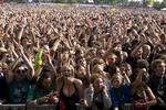 Hvis du bliver tørstig under koncerterne på årets Roskilde Festival, må du søge mod vandposterne, for det er ikke længere tilladt selv at tage væske med ind på festivalpladsen. 