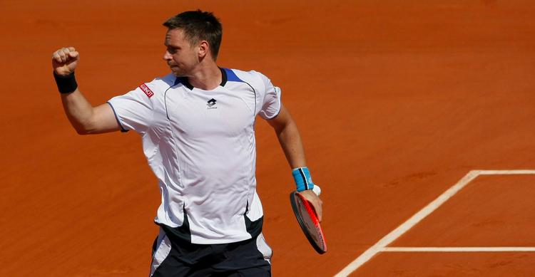 stålsat. Robin Söderling er for andet år i træk helt fremme ved finalen i French Open efter sejr i fem sæt mod tjekkiske Tomas Berdych. 