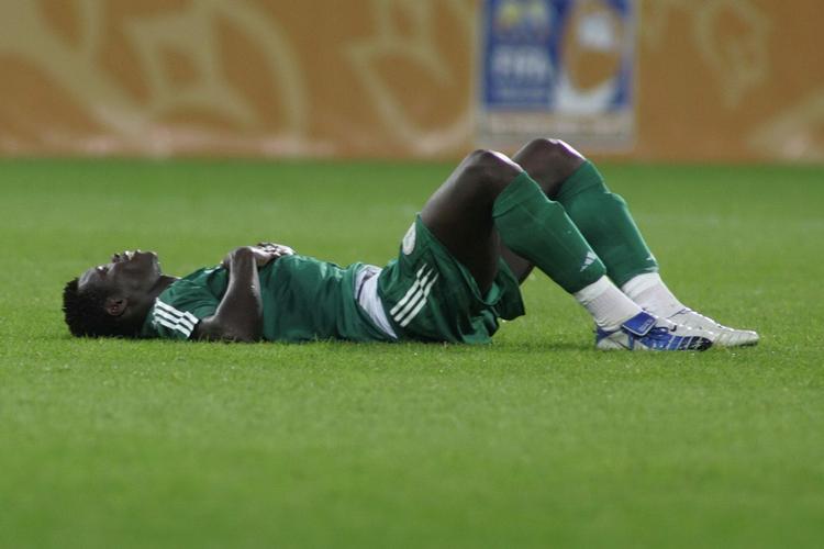 STJERNEFALD. John Obi Mikel melder sig nu i rækken af skadede profiler, der må melde afbud til VM med en skade. Arkivfoto. 