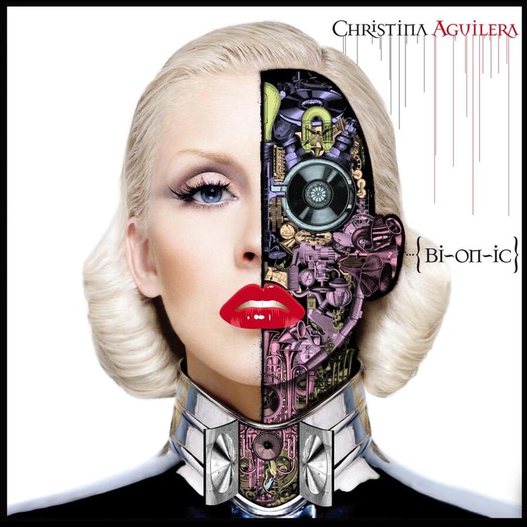 Også på billedsiden prøver Christina Aguilera at kopiere Lady Gaga, bl.a. med cd'ens futuristiske fotos, der fremstiller Aguilera som en sexet blanding af robot og maskine. 