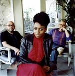 Skye Edwards (i midten) er igen en del af Morcheeba sammen med brødrene Paul og Ross Godfrey. 