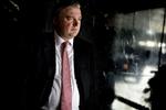 ANNONCE-STUNT. Direktør Lars Seier Christensen i Saxo Bank har taget atypiske metoder i brug i forsøget på at lukke munden på kritikere af banken. 