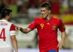 Mål. Fernando Torres fejrer, at han netop har scoret til 5-0 for Spanien mod Polen. Det var hans første fodboldkamp siden april. 