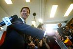 Valgaften. Den liberake leder Mark Rutte ser ifølge meningsmålingerne ud til at blive den store vinder ved dagnes valg i Holland. 