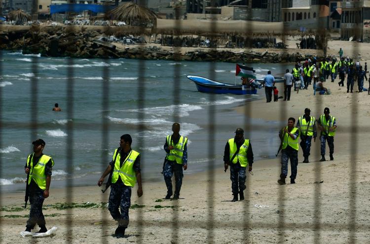 Lettelse. Israel siger, de vil lette på blokaden af Gaza og tillade flere ting at passere grænsen. 