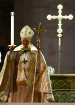 messe. Pave Benedikt XVI holdt messe i dag - og bad om tilgivelse for, at mange præster har forbrudt sig seksuelt mod børn. 