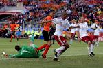 selvmål. Simon Poulsen var kraftigt involveret i Hollands første mål mod Danmark ved VM, men venstrebacken spillede ellers en god kamp. Arkivfoto. 