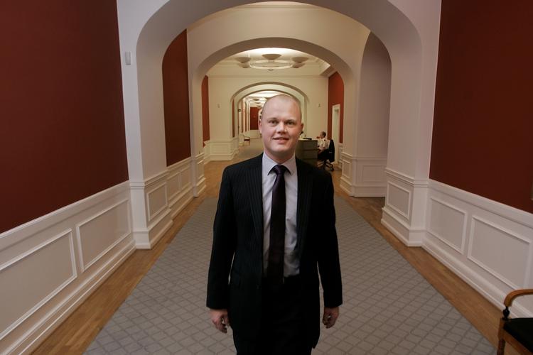 Allemandsret. »Folkepensionen er i dag indrettet sådan, at alle får den. Det skal vi fastholde«, siger Venstres politiske ordfører, Peter Christensen. (Arkivfoto) 