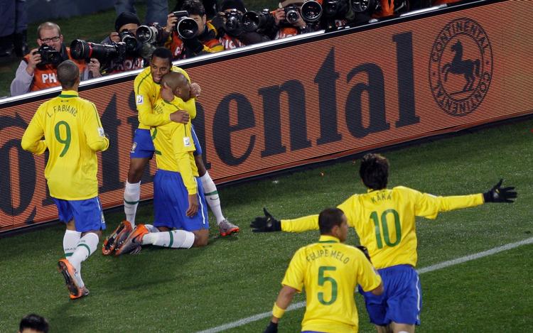 JUBEL. Brasilien scorede nogle flotte mål mod Nordkorea og fik dermed en god start på VM. 