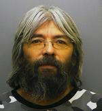 Solomission. Gary Brooks Faulkner blev arresteret i Pakistan bevæbnet med både pistol og samuraisværd på jagt efter Osama Bin Laden. Han har ladet sit skæg gro i et forsøg på at ligne en Taliban-kriger. 