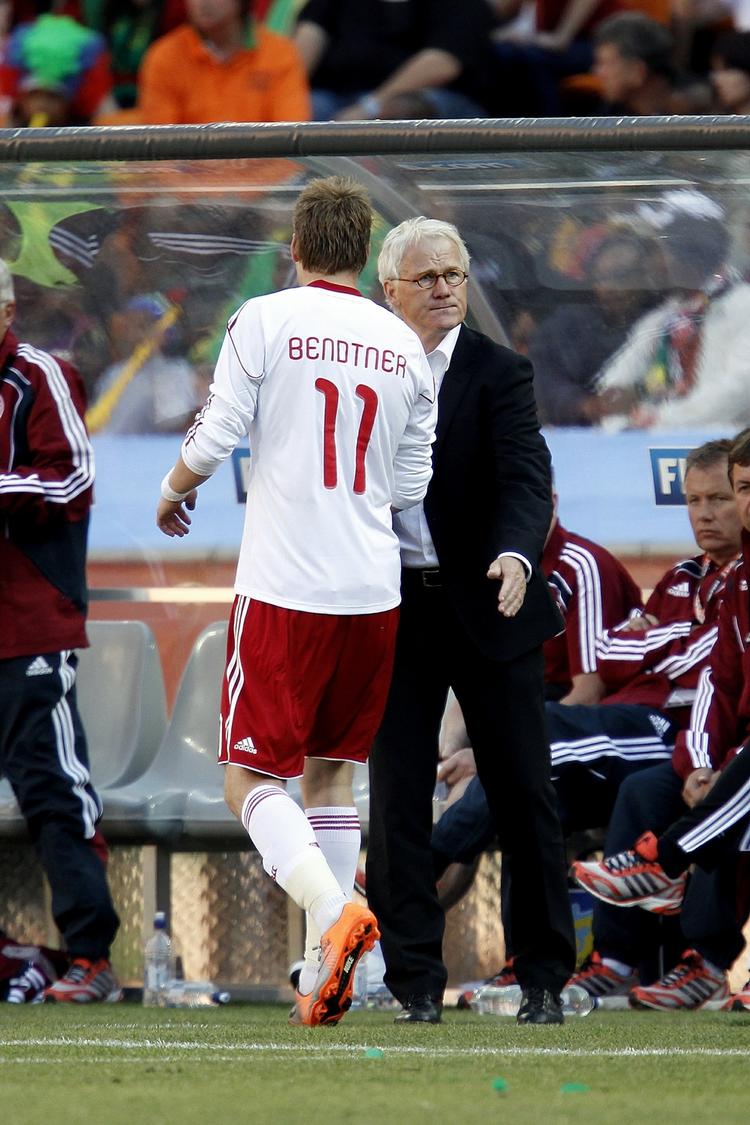 FORTRØSTNINGSFULD. Morten Olsen satser på at have sine angribere klar til kampen mod Cameroun. 