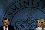 IRRITATION. Luften mellem de to regeringspartier Venstre og de konservative er her lunere, end den tilsyneladende er i øjeblikket. 