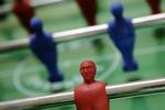 Bordfodbold, slikskåle eller andre gratis glæder spares væk på arbejdspladserne. Men det er en dårlig forretning, viser erfaringer. 