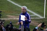 strejke. Raymond Domenech har mistet den sidste smule opbakning han havde fra spilelrtruppen. 