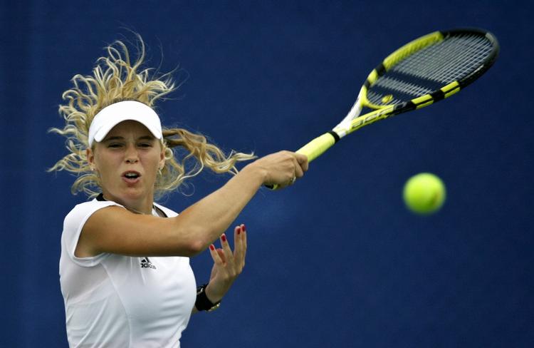 SUPERSTJERNE. Caroline Wozniacki kan tydeligt mærke, at hun nu er blandt de allerbedste ved Wimbledon. 
